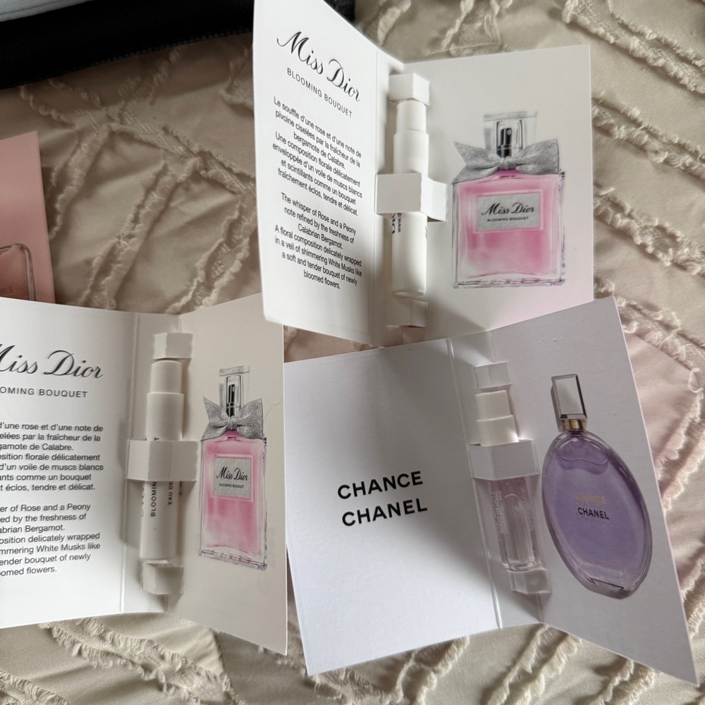 Samples and Gift Lot - Picture 6 of 14